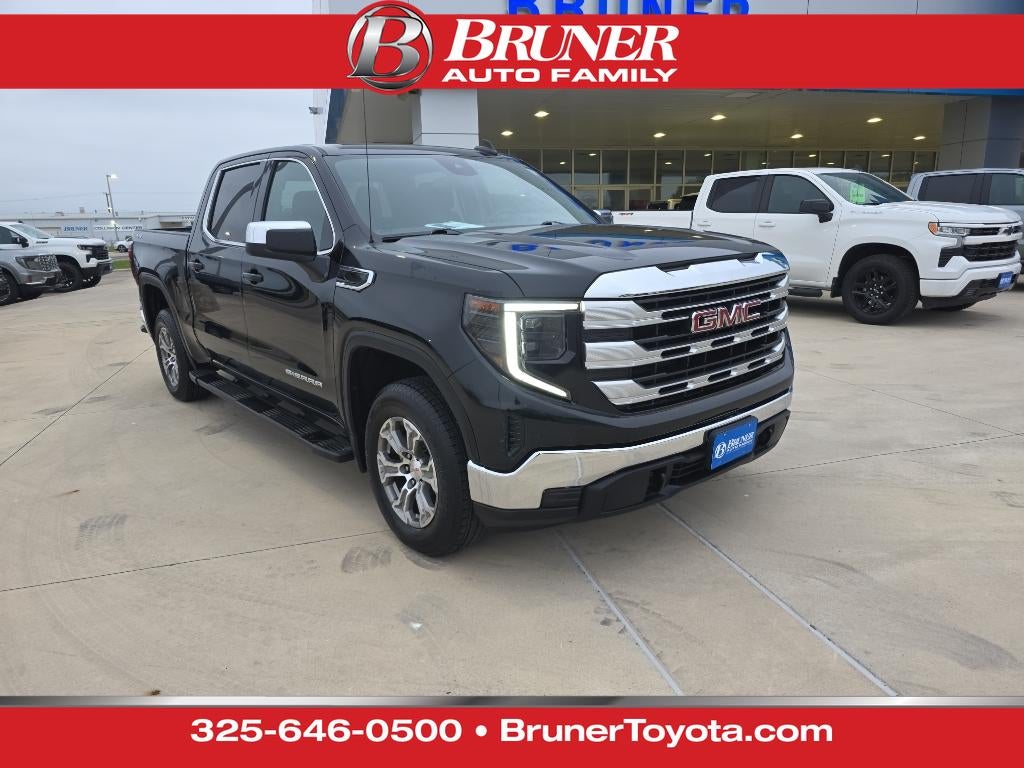 2023 GMC Sierra SLE in Onyx Black — front three-quarter view
