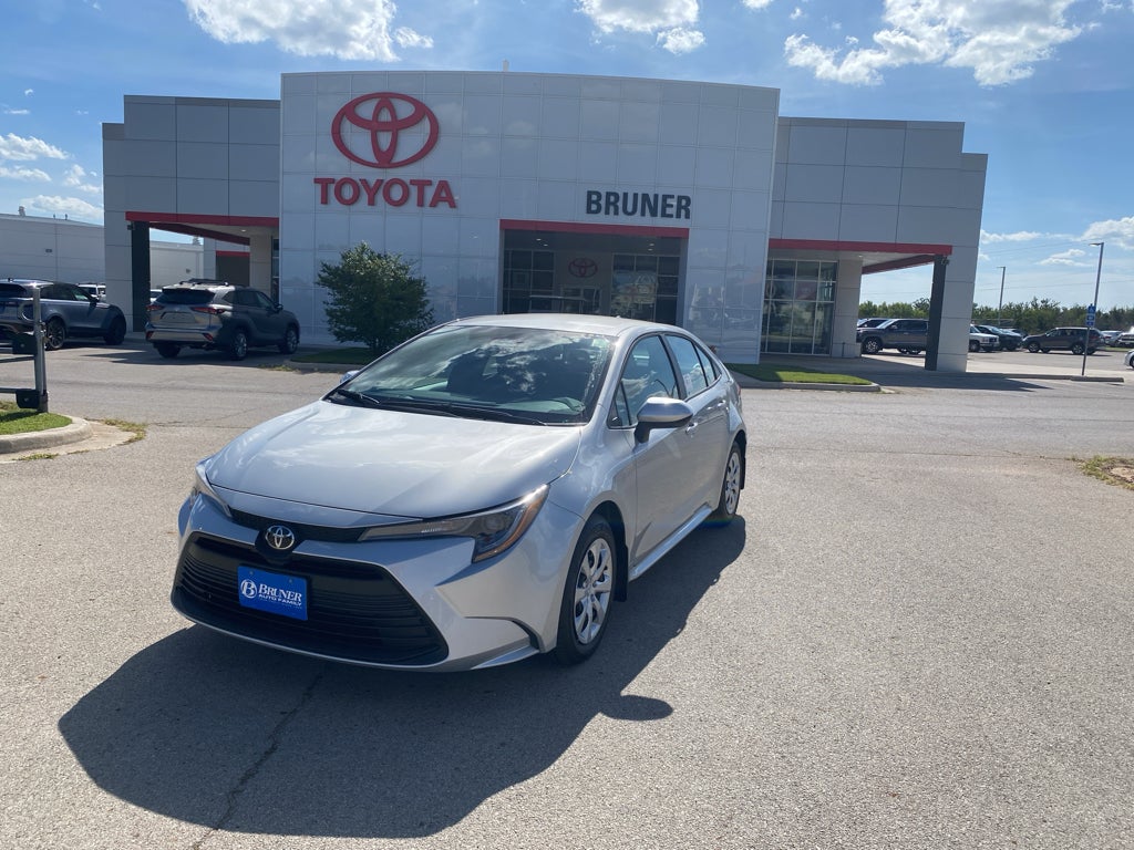 2026 Toyota Corolla LE in Classic Silver Metallic — front three-quarter view