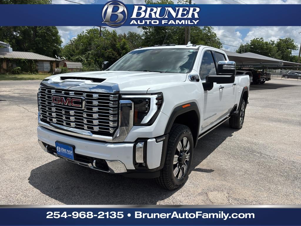 2024 GMC Sierra 2500HD 4WD Crew Cab Standard Bed Denali in Summit White — front three-quarter view